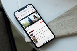 Cách nghe nhạc trên iPhone khi tắt màn hình