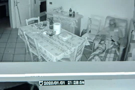 Camera Xiaomi bất ngờ hiển thị nhiều hình ảnh đáng sợ