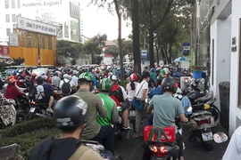 Cách tránh kẹt xe trong những ngày cận tết bằng Zalo