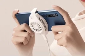Phụ kiện độc giúp giảm nhiệt độ điện thoại 