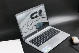 4 mẫu laptop cấu hình tốt giá dưới 11 triệu đồng