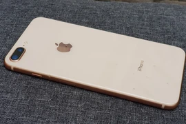 iPhone 8 Plus giảm giá 1,5 triệu đồng đầu tháng 4