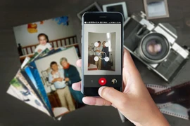 Cách tốt nhất để ‘số hóa’ ảnh cũ và lưu bút ngày xưa