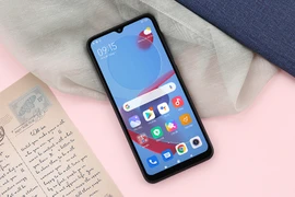 3 mẫu điện thoại cấu hình tốt giá dưới 2 triệu đồng
