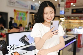 Samsung Galaxy S20 Plus giảm sốc 8,5 triệu đồng