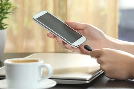 3 cách bảo vệ điện thoại khỏi tình trạng sạc quá mức