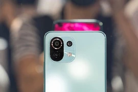 Bộ đôi smartphone siêu mỏng nhẹ chính thức có mặt tại Việt Nam