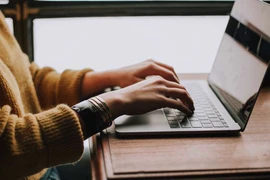 Cách đính kèm tài liệu trong email bằng Copy và Paste