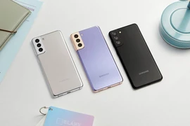 Samsung Galaxy S21+ 5G giá chỉ còn 18,9 triệu đồng