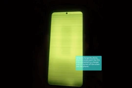 Người dùng Samsung than phiền vì màn hình cảm ứng bị sọc