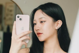 Một hệ thống thu về 200 tỉ trong ngày đầu mở bán iPhone 13 series
