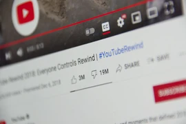 Vì sao YouTube ẩn toàn bộ lượt dislike?