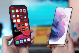 Samsung bất ngờ sao chép tính năng tốt nhất của Apple