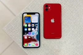 iPhone 11 giá chỉ còn 11,9 triệu đồng dịp cuối tuần