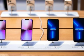 Nhà máy sản xuất iPhone lớn nhất vẫn hoạt động bất chấp COVID-19