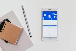 Làm thế nào để biết ai đang theo dõi bạn trên Facebook?