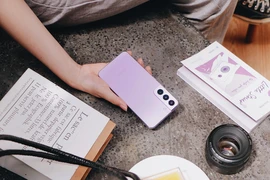 Chưa đầy 1 tiếng, 22 chiếc Galaxy S22 tím Bora giá 'sốc' đã tìm được chủ nhân