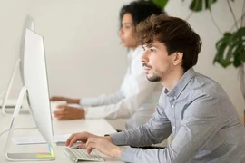 Ứng dụng này sẽ phát âm thanh mỗi khi máy tính gửi dữ liệu đến Google