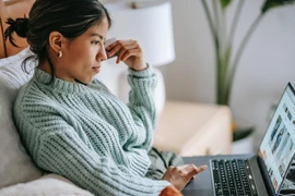 5 lý do vì sao bạn không nên tìm kiếm người yêu cũ trên Facebook
