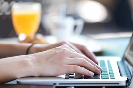 5 công cụ AI hỗ trợ viết lách tốt nhất hiện nay