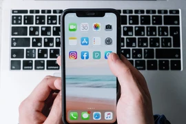 Tin công nghệ 25-12: Một công ty công nghệ lớn bị phạt vì vi phạm lệnh cấm quảng cáo cờ bạc 