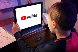 Bất ngờ với doanh thu quảng cáo YouTube kiếm được từ trẻ em 