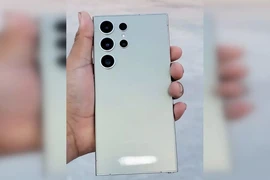 Rò rỉ video trên tay Samsung Galaxy S24 Ultra 