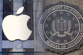 Trump nói FBI phải yêu cầu Apple mở khóa điện thoại của những kẻ ám sát 