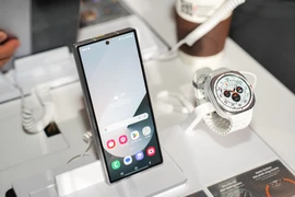 Samsung dẫn đầu thị trường smartphone cuối năm 2024 