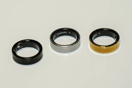 Samsung nói gì về vấn đề phồng pin trên Galaxy Ring?