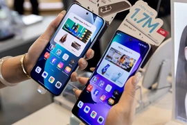 3 mẫu điện thoại giá rẻ đáng mua dịp Tết