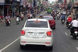 Ô tô được đi 2 chiều đường Phan Đình Phùng