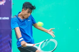 Văn Phương, Minh Tuấn giành điểm ATP đầu tiên