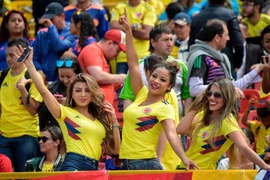 Colombia được chào đón kinh ngạc bởi hàng ngàn CĐV tại quê nhà