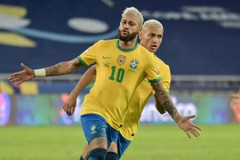 Neymar ‘nổ súng’ ở Copa, áp sát kỷ lục huyền thoại Pele