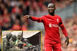 Cầu thủ Liverpool mắc kẹt do Guinea đảo chính quân sự