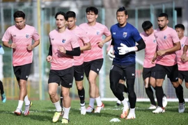 Thái Lan trang bị ‘súng thần công’ đòi lại cúp vô địch