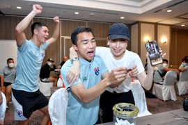 Cách “Madam Pang” kích thích tinh thần các chàng trai Thái