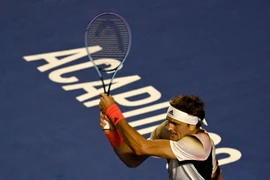 Zverev lãnh thêm án do tình tiết tăng nặng