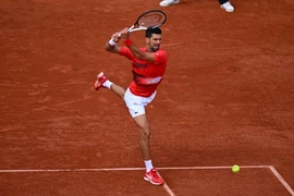 Djokovic xót thương số phận huyền thoại Becker