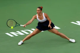 Thắng áp đảo đối thủ Ukraine, Swiatek tiến vào chung kết Indian Wells
