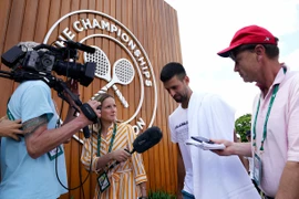 Djokovic tuyên bố cứng trước thềm Wimbledon