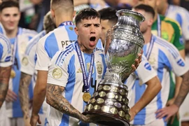 Pháp khởi kiện lên FIFA, tuyển Argentina khó thoát án phạt nặng