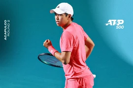 Tay vợt gốc Việt Learn Tien gây sốc