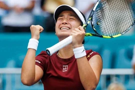 Tay vợt tuổi teen người Philippines kéo dài "địa chấn" ở Miami Open