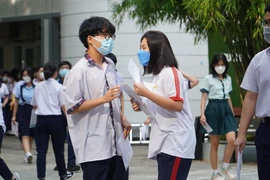 Thi vào lớp 10: Thí sinh nói gì về đề thi Ngoại ngữ?