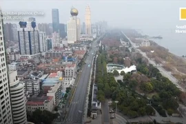 Flycam: Quang cảnh Vũ Hán trong 'tâm bão' virus Corona