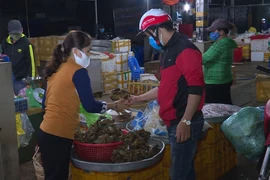 Đắk Lắk: Nguy cơ lây nhiễm cao COVID-19 tại chợ đầu mối 