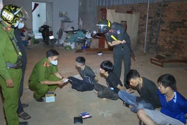 Đặt ma túy gửi về TP Buôn Ma Thuột để bán kiếm lời