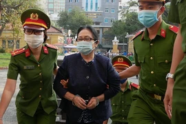 Video: Nữ đại gia bất động sản Dương Thị Bạch Diệp hầu tòa